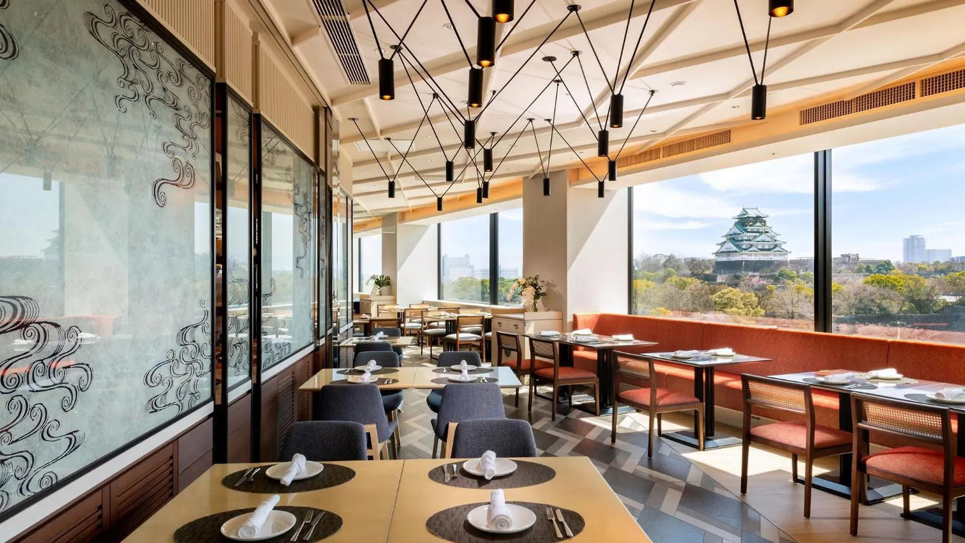 Hotel Doubletree By Hilton Osaka Castle 4*,