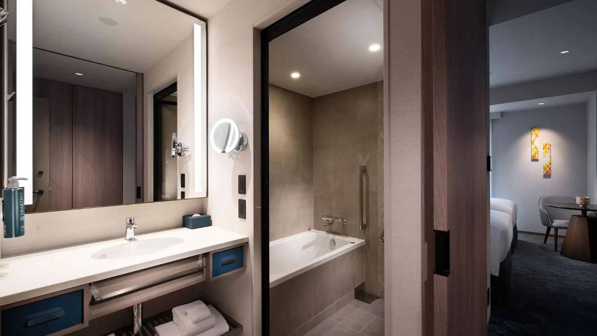Hotel Doubletree By Hilton Osaka Castle